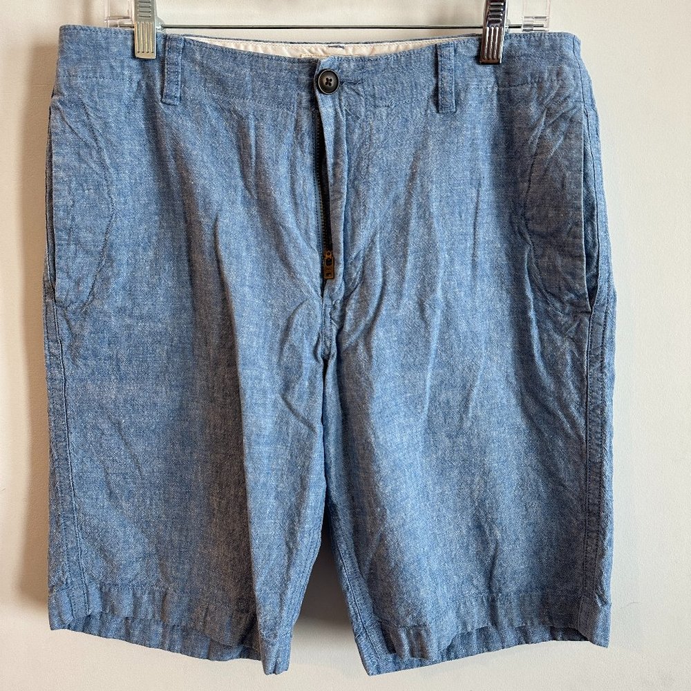 Men's J Crew Size 33 Casual Shorts  Light Blue Mesh Pattern